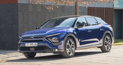 X Plug-in Hybrid 2022-