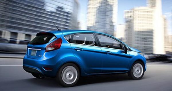 Tappetini auto 100% adatti per Ford Fiesta